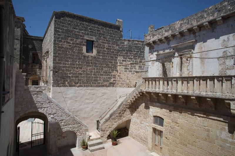 HISTORIA- Dimore Storiche Corte Chiesa Corigliano dʼOtranto Esterno foto