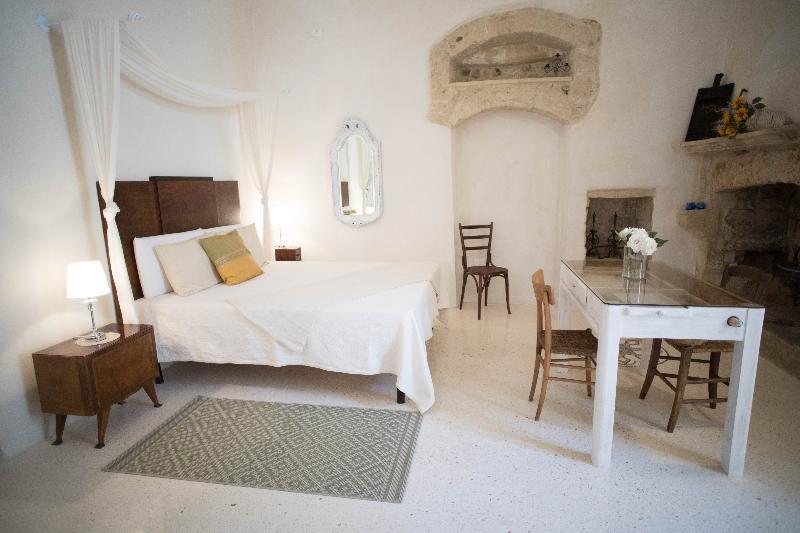 HISTORIA- Dimore Storiche Corte Chiesa Corigliano dʼOtranto Esterno foto